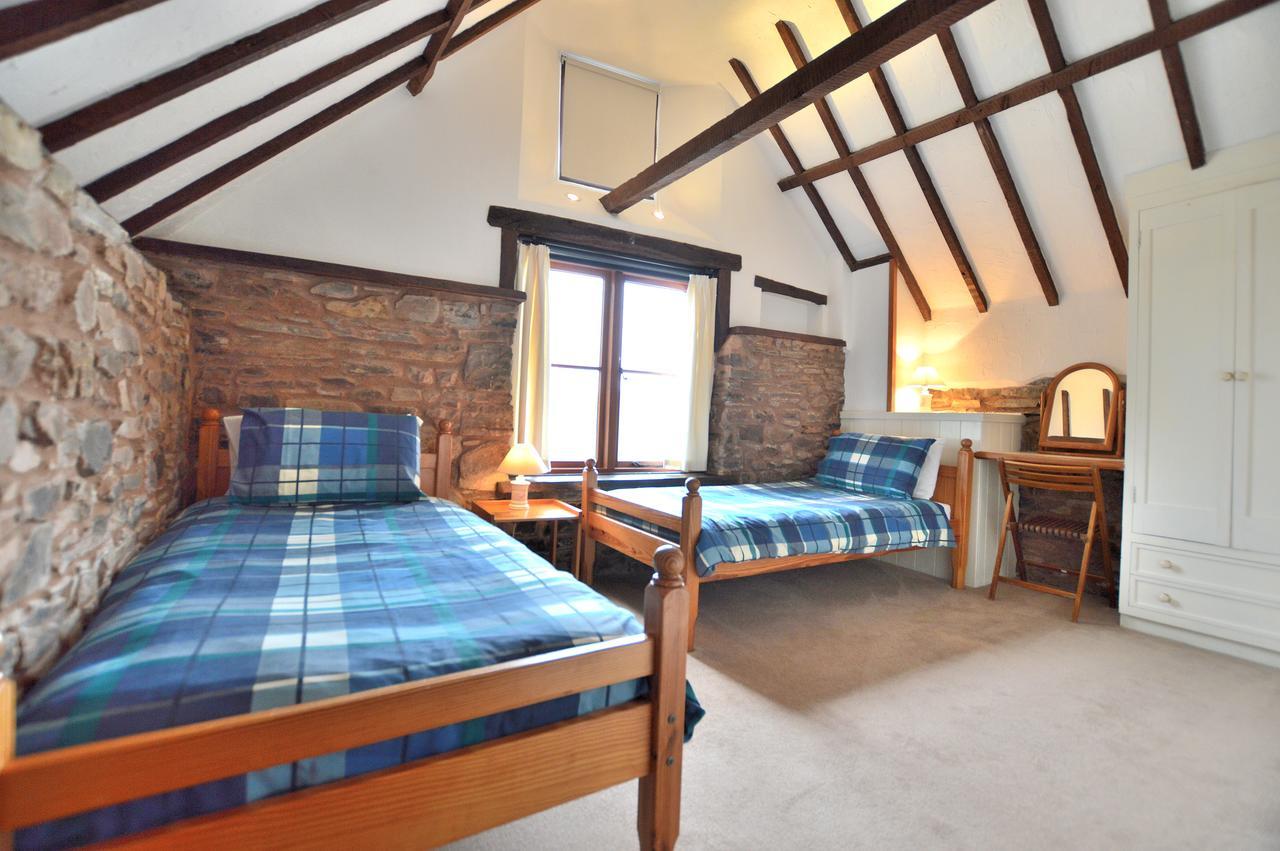 Three Gates Farm Holiday Cottages Huntsham Εξωτερικό φωτογραφία