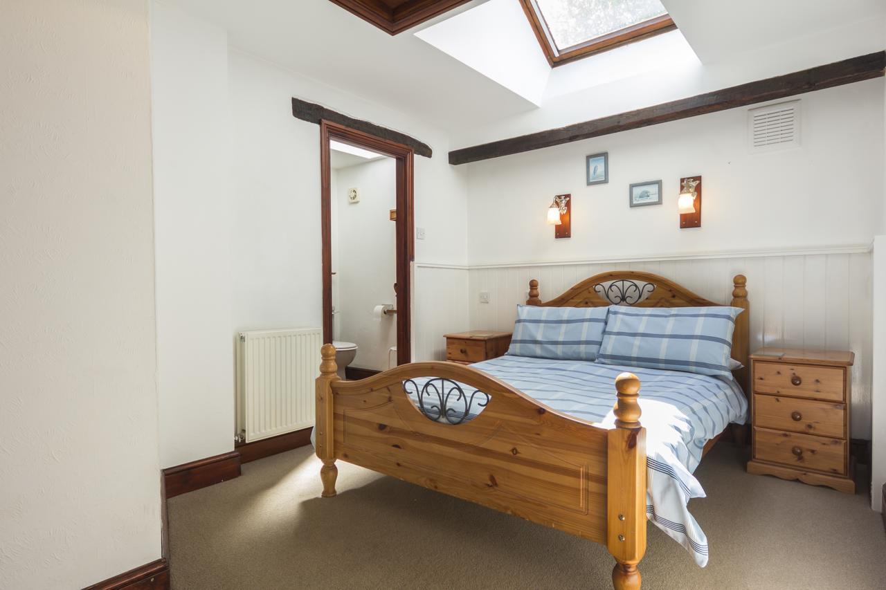 Three Gates Farm Holiday Cottages Huntsham Εξωτερικό φωτογραφία
